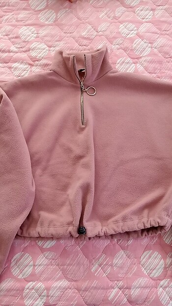 Crop sweat