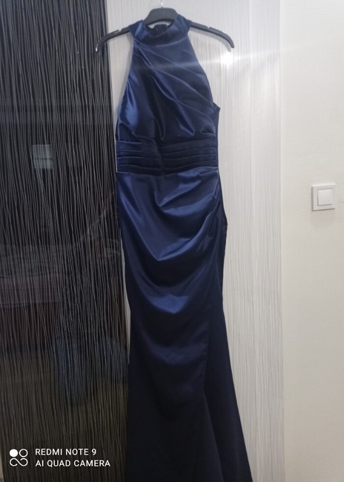 Accort saten lacivert gece elbisesi. - Görsel 5