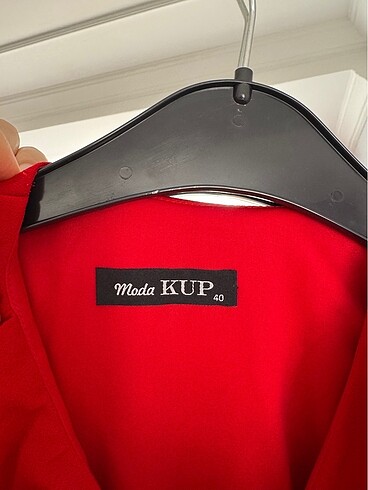 Kırmızı fırfır detaylı elbise - Görsel 6