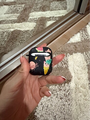Beden Renk AirPods 2. Nesil kılıf