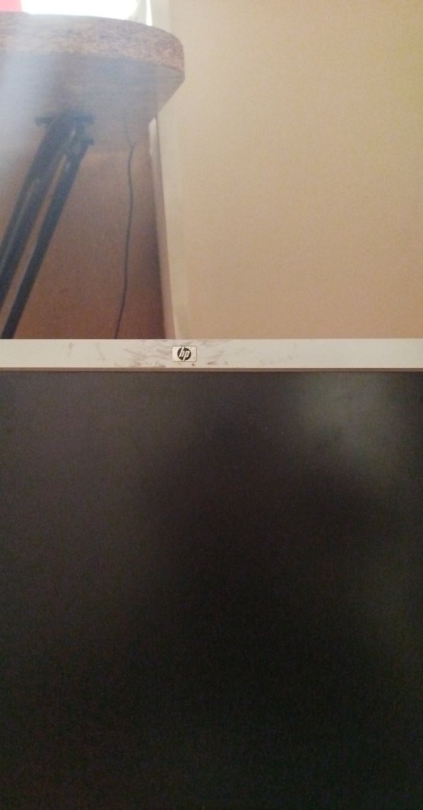 Gri HP Bilgisayar Monitörü - Görsel 4