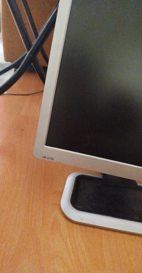 Gri HP Bilgisayar Monitörü - Görsel 5