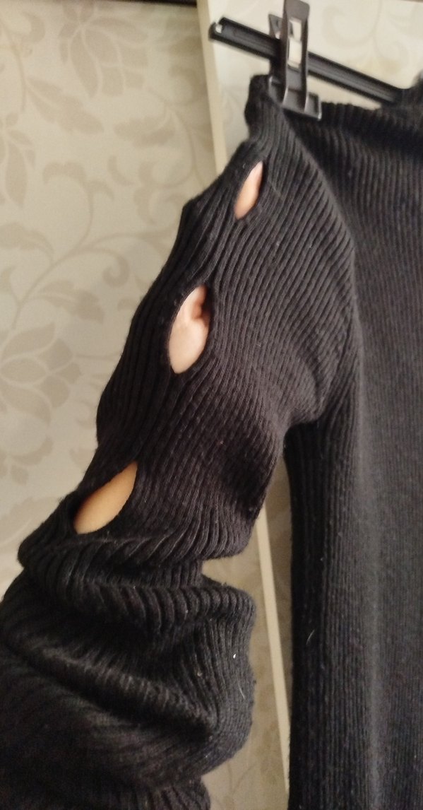 Siyah Yüksek Yaka Uzun Kollu Triko Kazak - Görsel 4