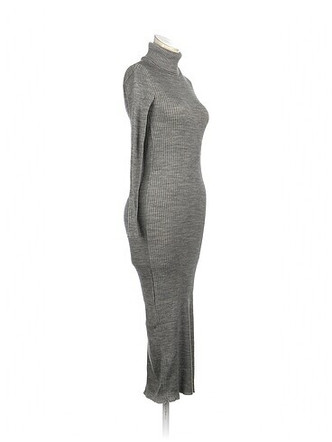 Diğer PreLoved Triko Elbise %70 İndirimli.