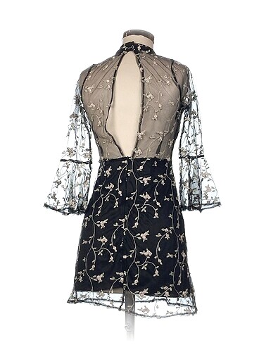 s Beden Vintage Love Kısa Elbise %70 İndirimli.