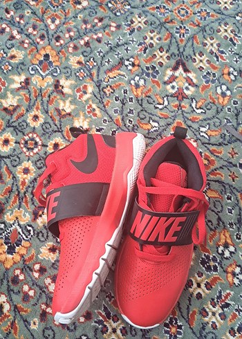 Nike Nike Kırmızı Erkek Çocuk Spor Ayakkabısı