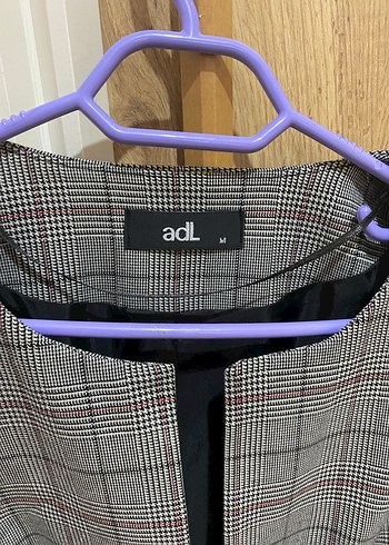 Gri Ekose Düğmeli Kadın Ceket - Görsel 2