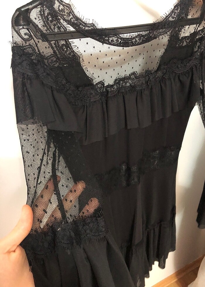 Siyah Dantel Detaylı Şık Elbise - Görsel 5