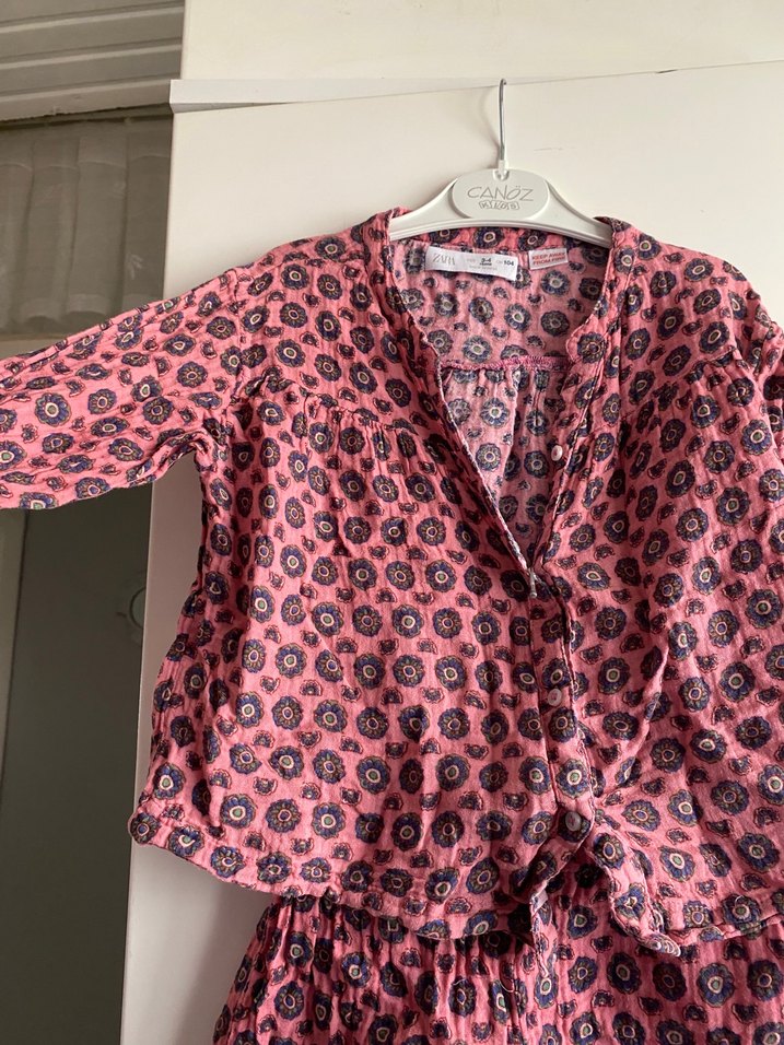 Uzun Kollu Pembe Batik Desenli Kısa şort gömlek - Görsel 2