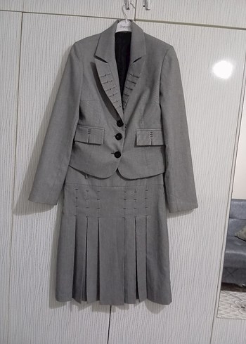 Kadın Gri Keten Kumaş Pilili Midi Takım - Görsel 9