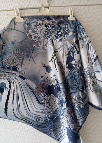 Mavi Bohem Tarzı İpek Görünümlü Şal - Görsel 4