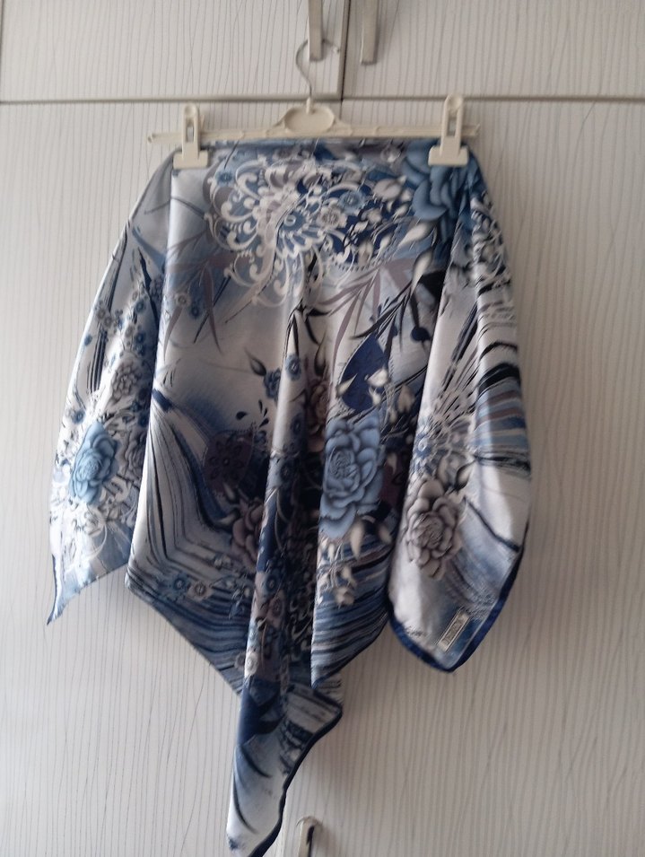 Mavi Bohem Tarzı İpek Görünümlü Şal - Görsel 5