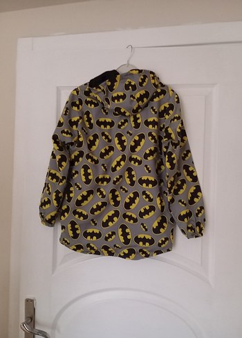 Erkek Çocuk Batman Desenli Fermuarlı Yağmurluk - Görsel 12