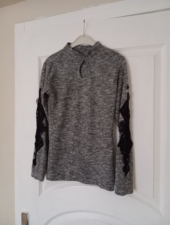 Gri Uzun Kollu Yüksek Yakalı Triko Kazak - Görsel 4