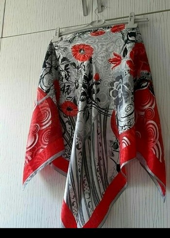 Bohem Kırmızı Gri Desenli Kadın Fular - Görsel 2