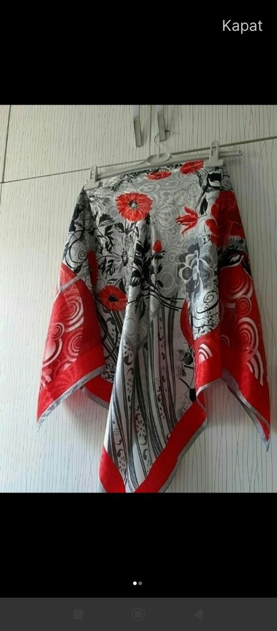 Bohem Kırmızı Gri Desenli Kadın Fular - Görsel 2