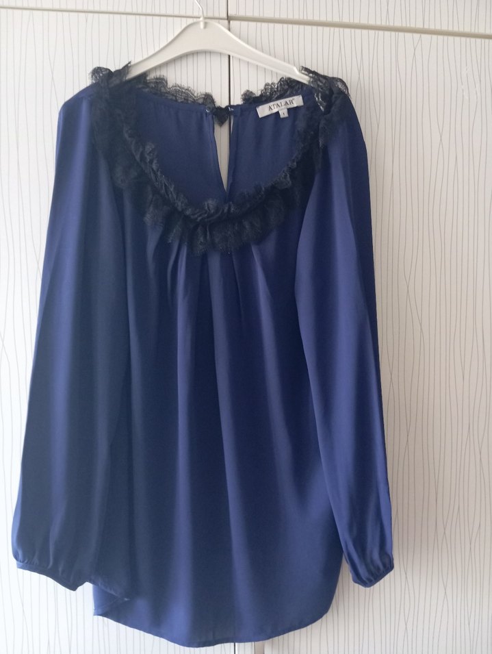 Uzun Kollu V Yaka Lacivert Bluz - Görsel 4