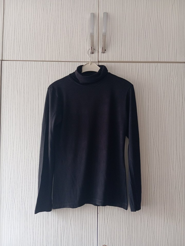 Siyah Kadın Boğazlı İnce Triko - Görsel 2