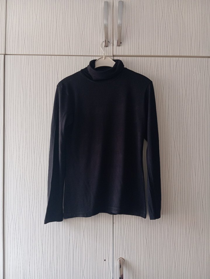 Siyah Kadın Boğazlı İnce Triko - Görsel 4