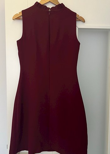 Bordo Kolsuz Yüksek Yakalı Midi Elbise - Görsel 2