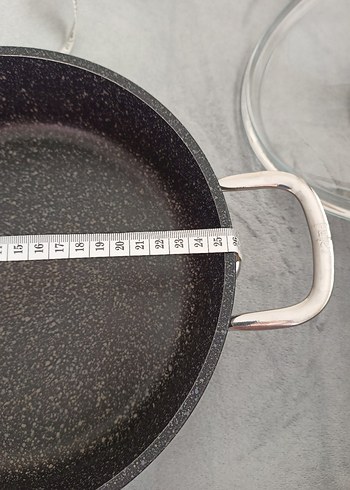 Parlak Gri Cam Kapaklı Tencere - Görsel 7