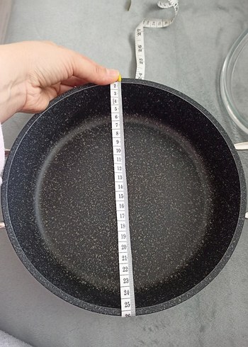 Parlak Gri Cam Kapaklı Tencere - Görsel 5