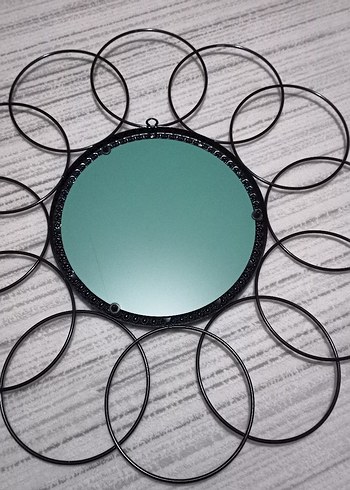 Siyah Metal Çerçeveli Dekoratif Ayna - Görsel 2