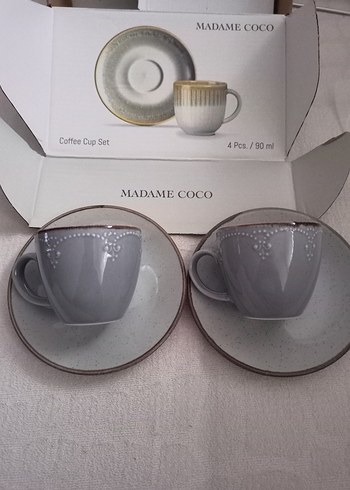 İki Fincan ve Tabak Seti - Görsel 3