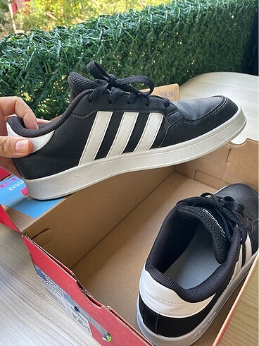 Adidas ayakkabı