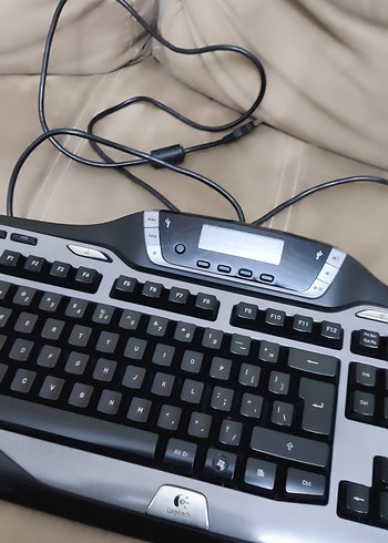 Logitech G15 oyuncu klavyesi - Görsel 2