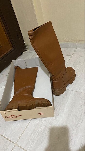 Bayan Çizme Bot