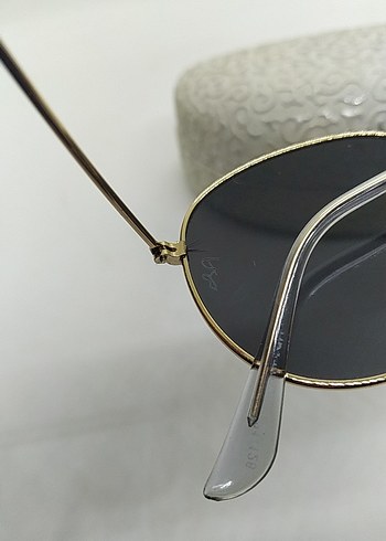 RayBan Altın Çerçeveli Gri Kadın Güneş Gözlüğü - Görsel 3