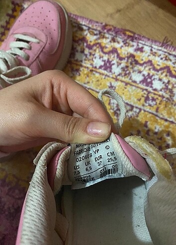 37 Beden pembe Renk Nike ayakkabı