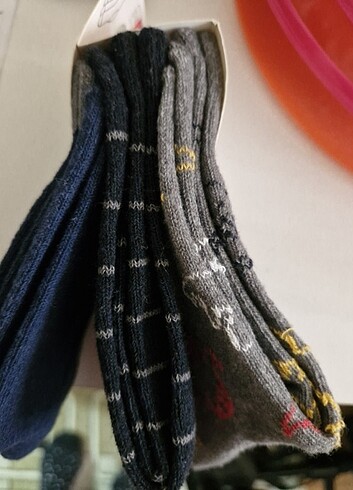 Kullanılmamış 3lü çocuk çorabı - Görsel 3