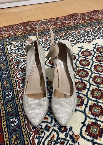 Bej Yılan Desenli Stiletto Topuklu Kadın Ayakkabı - Görsel 2