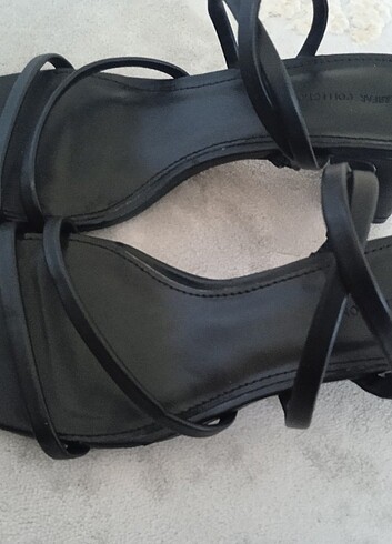 Pull and Bear Bayan topuklu sandalet