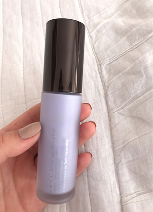 Becca primer