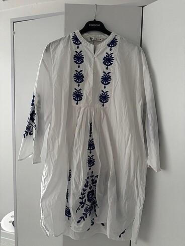 Önü etnik desen tunik