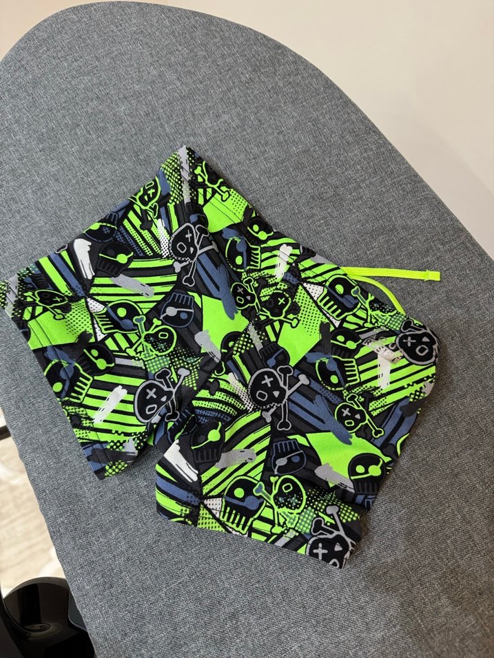 Renkli Desenli Erkek Çocuk Mayo Şortu 2-3 yaş - Görsel 2