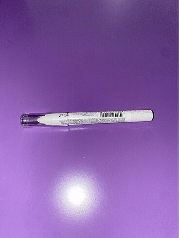  Beden Nyx jumbo aydınlatıcı kalem