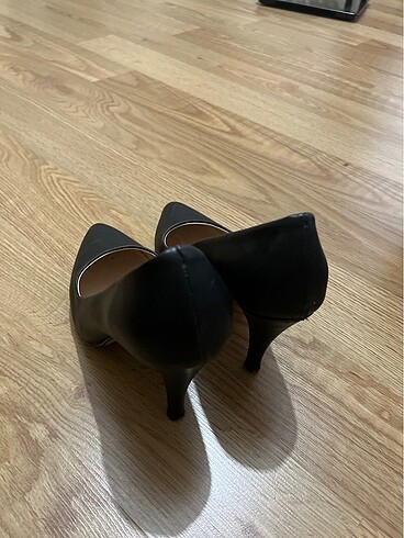 Diğer Siyah stiletto