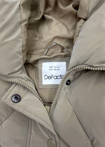 Bej Düğmeli Kadın Kışlık Mont - Görsel 3