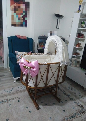 Beyaz Dantel Tüllü Bebek Beşiği - Görsel 2