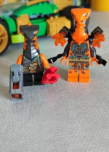 Beden Lego Ninjago Lloyd's Race Car EVO 71763