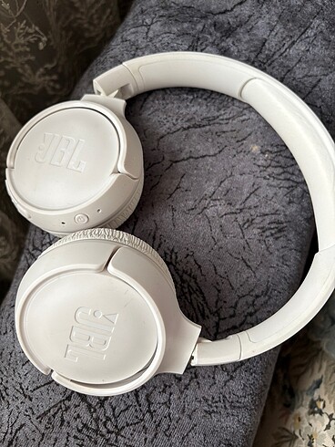 JBL TUNE 570TB