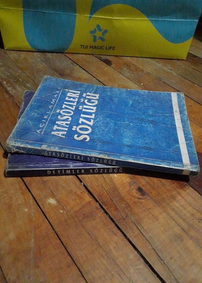 Atasözleri Deyimler Sözlüğü  - Görsel 2