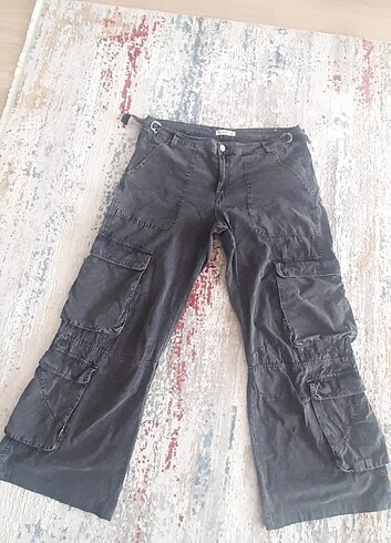 PULL VE BEAR MARKA 42 BEDEN PANTOLON