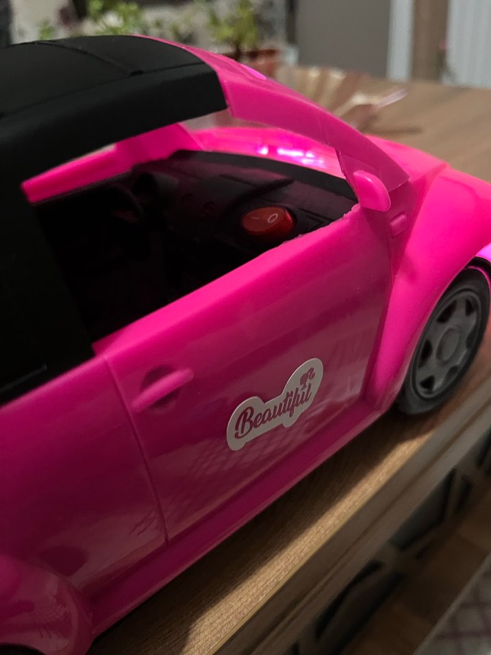 Pembe Oyuncak Araba - Görsel 4