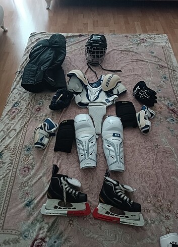 Diğer Bauer buz hokey takımı kıyafeti