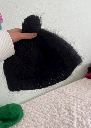 Kadın Siyah Ponponlu Örgü Bere yan takılan - Görsel 5